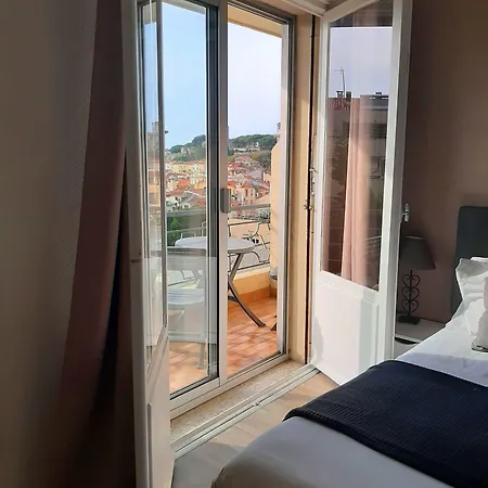 Bellevue 2* Cannes