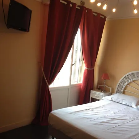 Szálloda Bellevue 2*