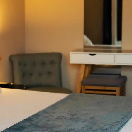 Bellevue Hotel 2*